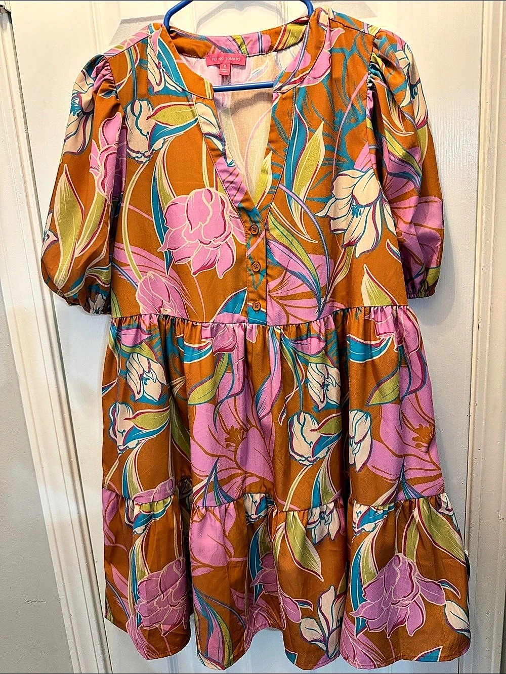Flying Tomato Floral Mini Dress in Orange & Pink Size Small Like New